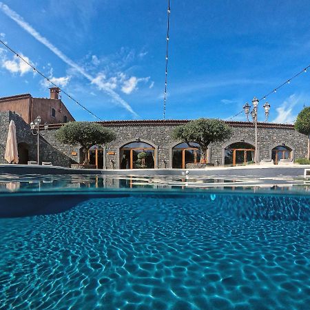 Etna Quota Mille Boutique Hotel, Typical Sicilian Food & Wine ランダッツォ エクステリア 写真